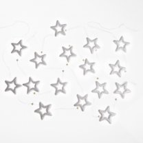 Lot de 2 guirlandes avec 8 étoiles et perles 190cm
